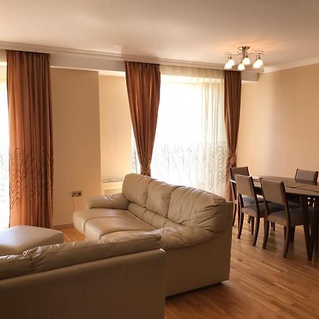 Apartcomplex Splendid Saints Constantine and Helena Exterior foto