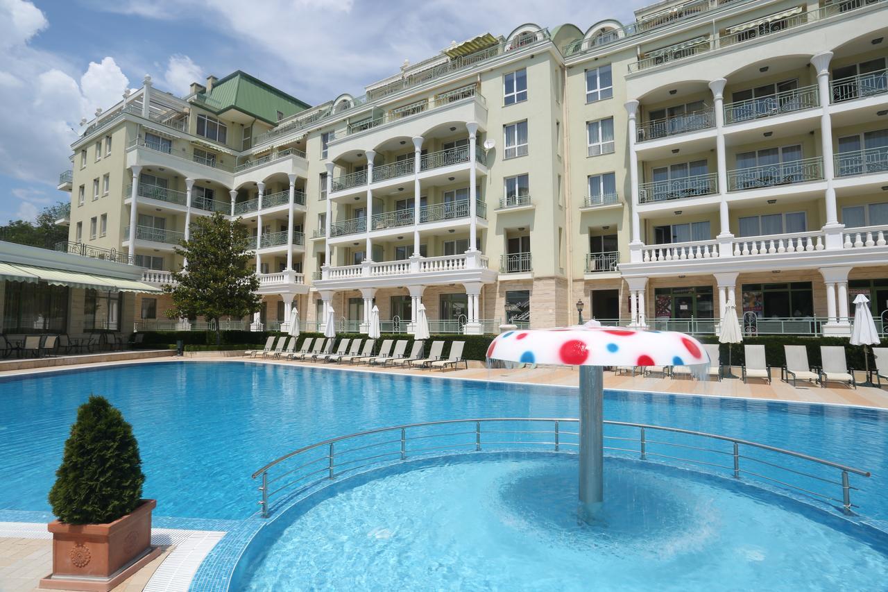 Apartcomplex Splendid Saints Constantine and Helena Exterior foto