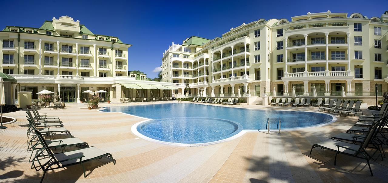 Apartcomplex Splendid Saints Constantine and Helena Exterior foto