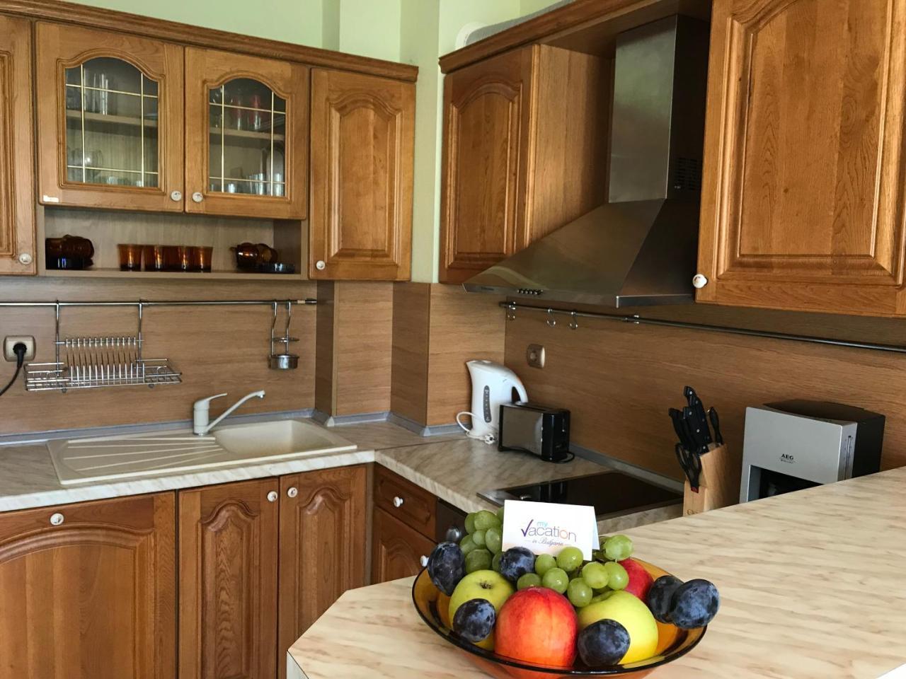 Apartcomplex Splendid Saints Constantine and Helena Exterior foto