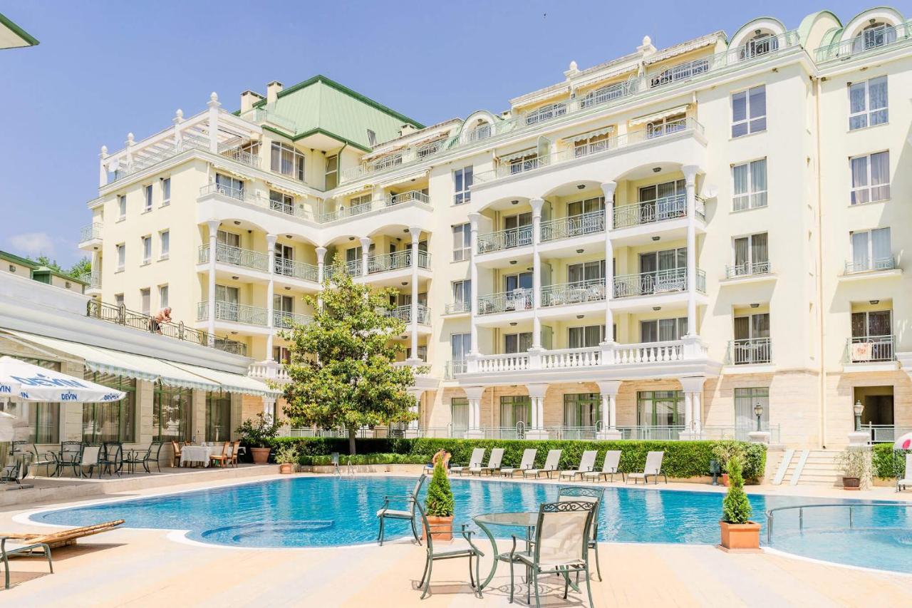 Apartcomplex Splendid Saints Constantine and Helena Exterior foto